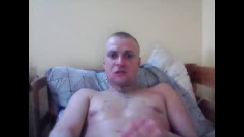 andrew3356577 online show from 02/17/25, 02:26