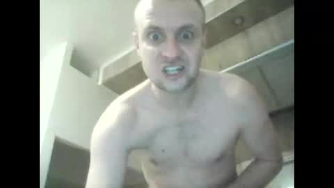 andrew3356577 online show from 11/01/25, 06:59