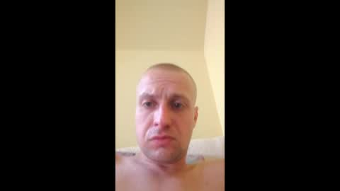 andrew3356577 online show from 05/10/26, 04:56