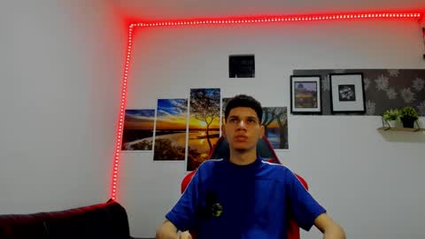 andrew_2811 online show from 10/11/25, 07:40