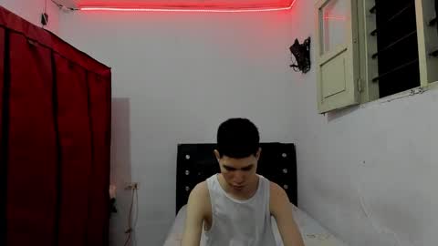 andrew_2811 online show from 04/04/26, 12:31