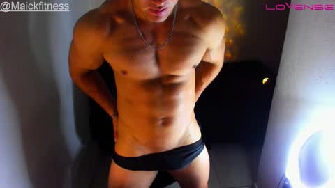 Snapshot of andrew__harriss chatting on 09/24/25, 12:47   Andrew Harriss  online show from 09/24/25, 12:47