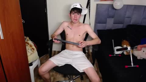 andrew_angels online show from 11/24/25, 06:51