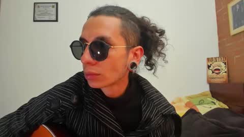 Snapshot of andrew_collins420 chatting on 02/17/25, 06:48 Mugiwara online show from 02/17/25, 06:48