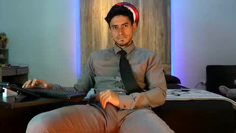 Andrew online show from 11/11/25, 02:44