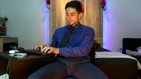 Andrew online show from 12/16/25, 02:05