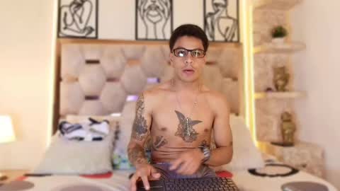 andrew_haalls online show from 11/15/25, 09:00