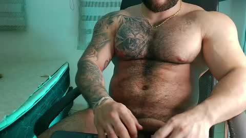 andrew_holden__ online show from 05/29/26, 01:03