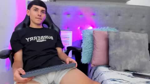 andrew restrepo online show from 03/26/26, 11:16