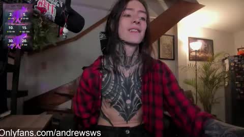 Snapshot of andrew_round chatting on 02/26/26, 11:15 andrew_round online show from 02/26/26, 11:15