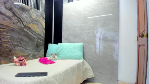 Andrew Taylor0 online show from 03/11/26, 08:37