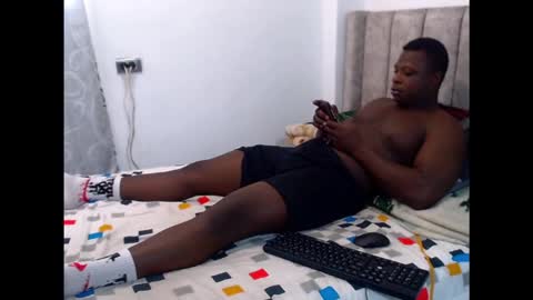 andrewburke06 online show from 11/06/25, 06:31