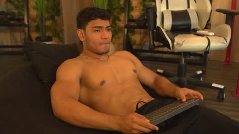 Andrew online show from 07/03/26, 12:44