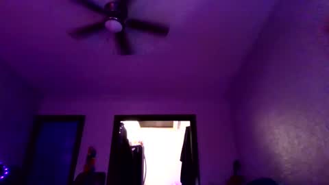 Snapshot of andrewgennie chatting on 03/06/26, 10:34 andrewgennie online show from 03/06/26, 10:34