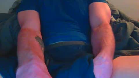 Snapshot of andrewholdsteady chatting on 03/06/25, 03:24 andrewholdsteady online show from 03/06/25, 03:24