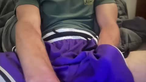 Snapshot of andrewholdsteady chatting on 10/17/25, 11:18 andrewholdsteady online show from 10/17/25, 11:18