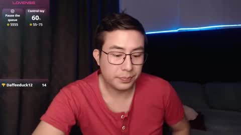 andrewmhilton_ online show from 11/30/25, 06:06