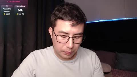 andrewmhilton_ online show from 02/01/26, 07:18