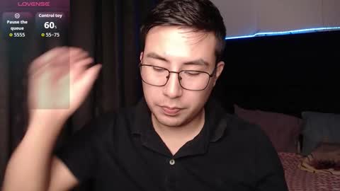 andrewmhilton_ online show from 02/02/26, 05:39