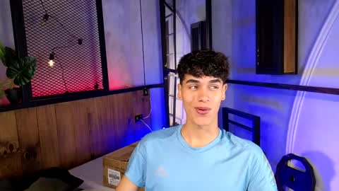 AndreWortix online show from 03/28/26, 04:45