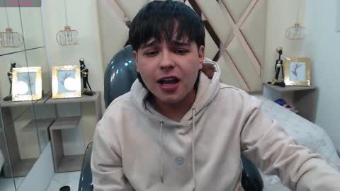 ANDREW online show from 12/30/24, 01:14