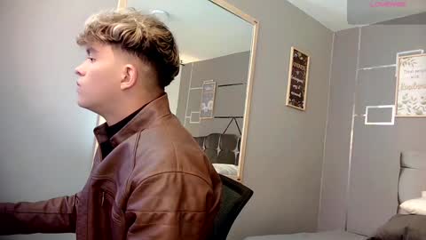      online show from 02/02/25, 01:19