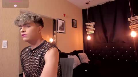      online show from 02/24/25, 01:21