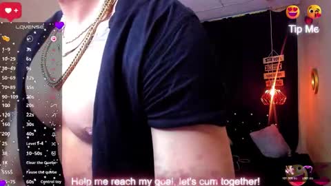      online show from 12/05/25, 03:48