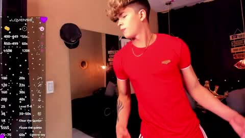 Snapshot of andrius_24 chatting on 05/19/26, 11:00 online show from 05/19/26, 11:00