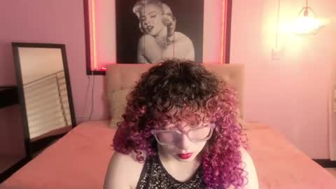 androm3da_ online show from 07/06/26, 07:38