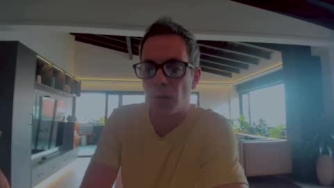 Snapshot of andy0pandi chatting on 03/05/25, 01:50 Andrew online show from 03/05/25, 01:50