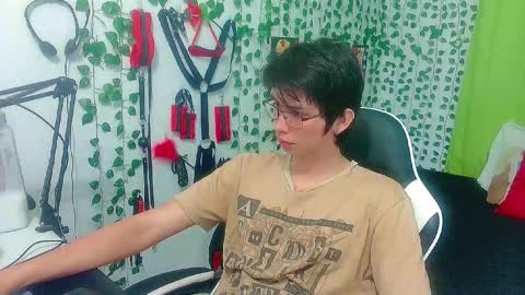 Snapshot of andy_gray01 chatting on 02/08/26, 03:59 Andy Gray online show from 02/08/26, 03:59