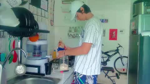 Snapshot of andy_gray01 chatting on 03/16/26, 05:17 Andy Gray online show from 03/16/26, 05:17