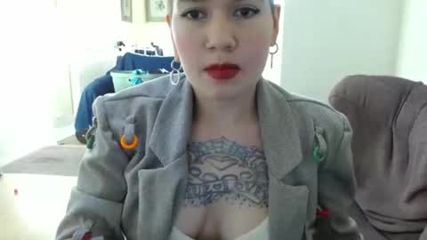 Snapshot of andy_rock_ chatting on 09/21/25, 05:25 andy online show from 09/21/25, 05:25