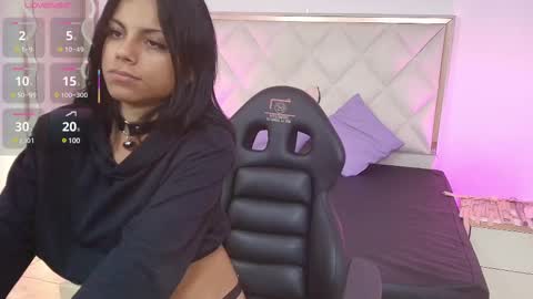 Snapshot of andy_tay1 chatting on 02/25/25, 09:20 Andy tay online show from 02/25/25, 09:20