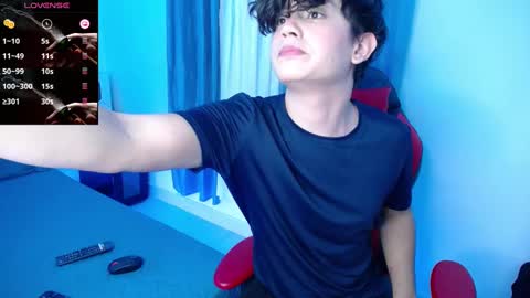 andy online show from 01/30/25, 01:33