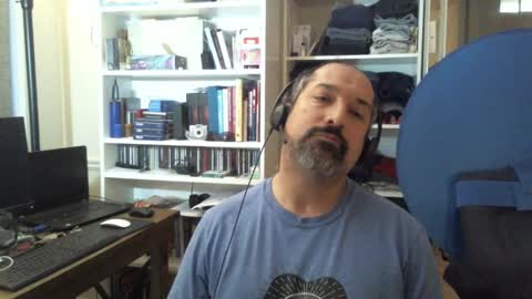 Snapshot of andymancanv2 chatting on 12/08/24, 09:19 AndyManCan2 online show from 12/08/24, 09:19