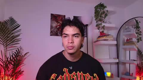 Snapshot of andypalmerr chatting on 06/09/26, 04:46 andypalmerr online show from 06/09/26, 04:46