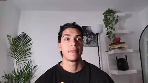 Snapshot of andypalmerr chatting on 06/14/26, 10:34 andypalmerr online show from 06/14/26, 10:34