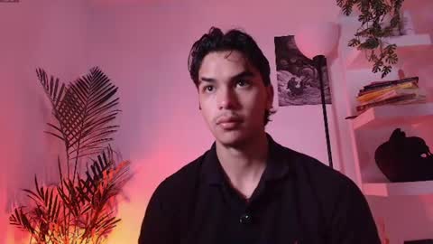 Snapshot of andypalmerr chatting on 06/19/26, 05:34 andypalmerr online show from 06/19/26, 05:34