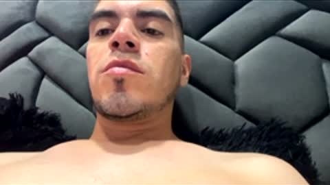 Snapshot of andyro67119 chatting on 06/08/26, 12:14 Andybigxx online show from 06/08/26, 12:14