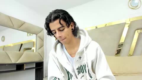 andyxibrat online show from 11/23/25, 12:05