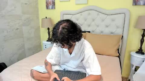 andyxibrat online show from 12/16/25, 07:08