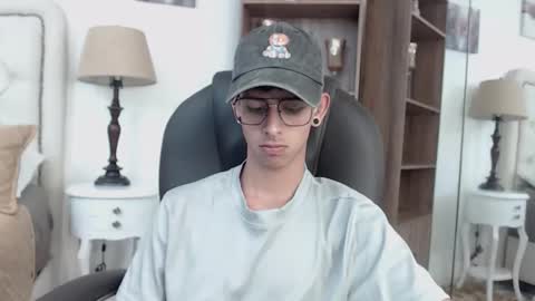 andyxibrat online show from 04/23/26, 07:27