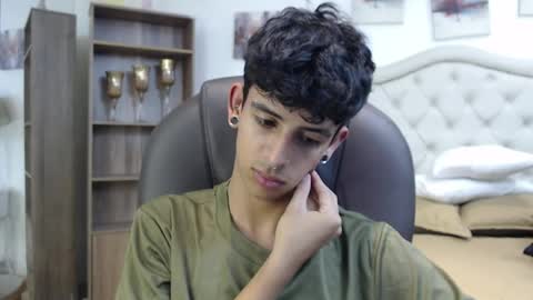 Snapshot of andyxibrat chatting on 05/09/26, 06:57 andyxibrat online show from 05/09/26, 06:57