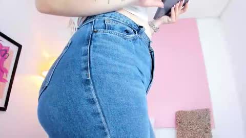 Andy  online show from 02/12/26, 12:00