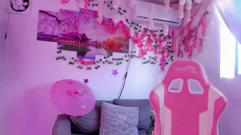          online show from 03/11/25, 12:39