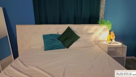 Snapshot of anellyball_ chatting on 07/13/26, 03:53 Anelly online show from 07/13/26, 03:53