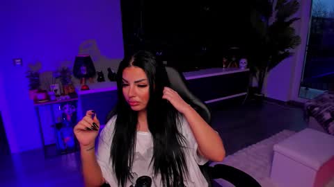 Anne online show from 03/30/26, 04:30