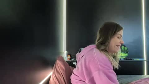 anet228 online show from 03/27/26, 02:17